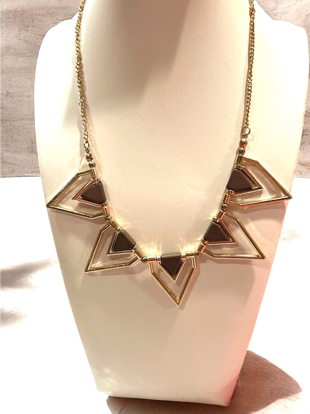 Geometric Gold-Tone Necklace with Olive Green Accents